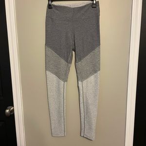 Outdoor Voices Gray 7/8 Leggings | Size Small
